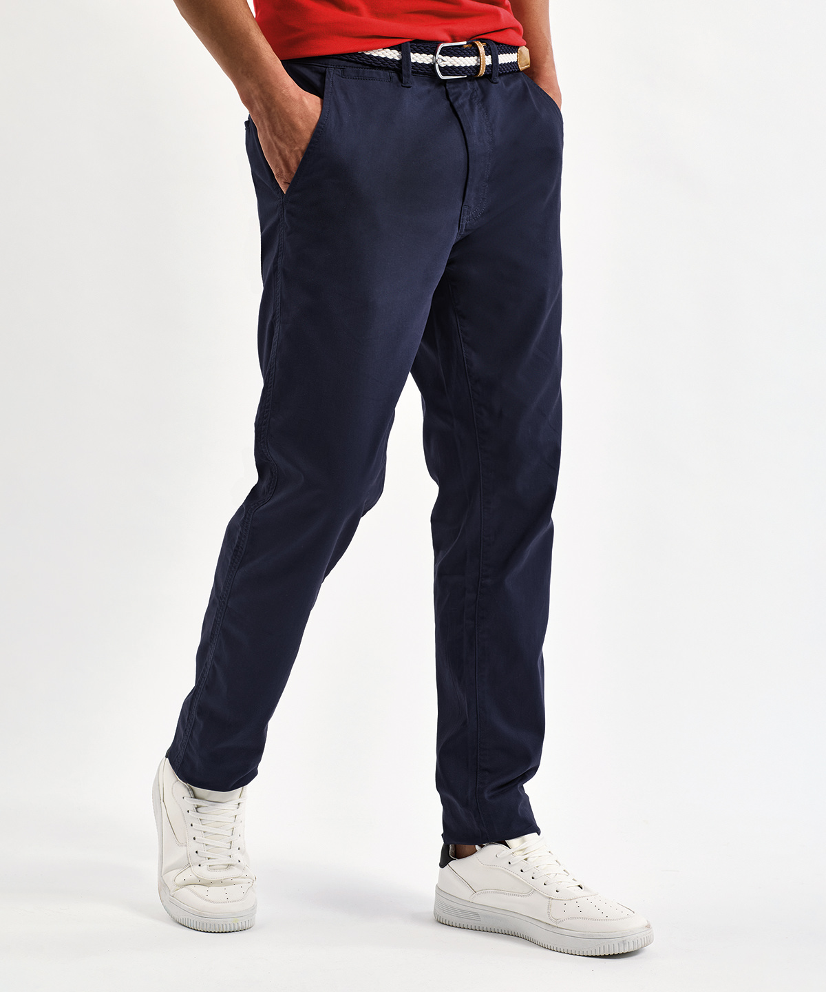 AQ059_LS00_2025.jpg Men's ultimate chinos - Image 1