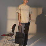 Felt tote bag