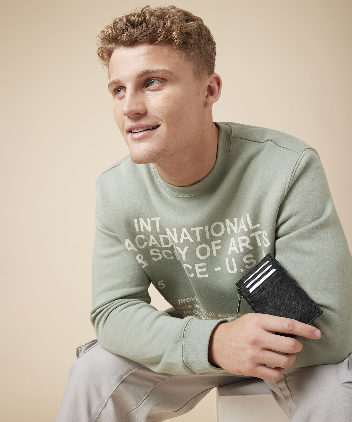 BG754_LS00_2025.jpg Boutique card holder - Image 1