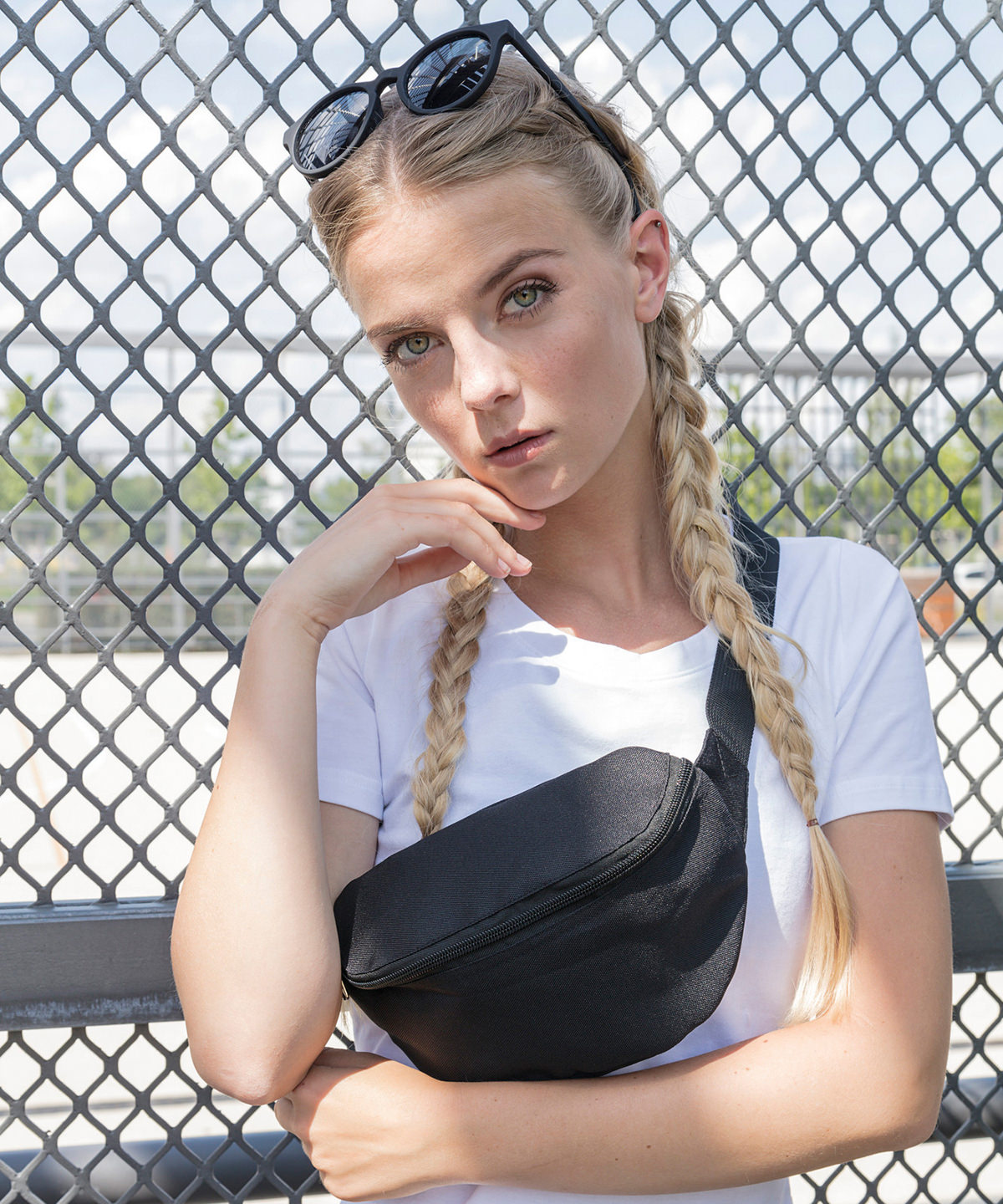 BY059_LS00_2025.jpg Hip bag - Image 1