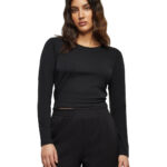 Women's short long sleeve