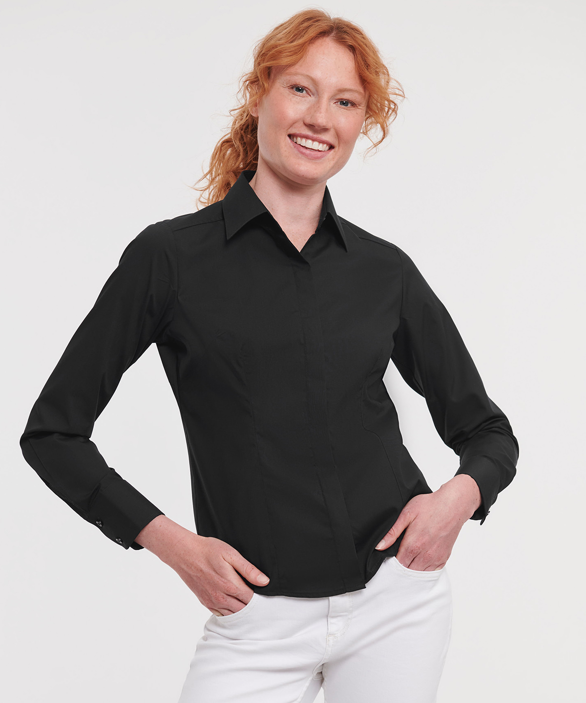 0R924F036_Model_02532 Women's long sleeve polycotton easycare fitted poplin shirt - Image 1