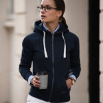 Women's Williamsburg - fashionable hooded sweatshirt