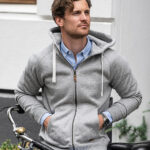 Williamsburg - fashionable hooded sweatshirt
