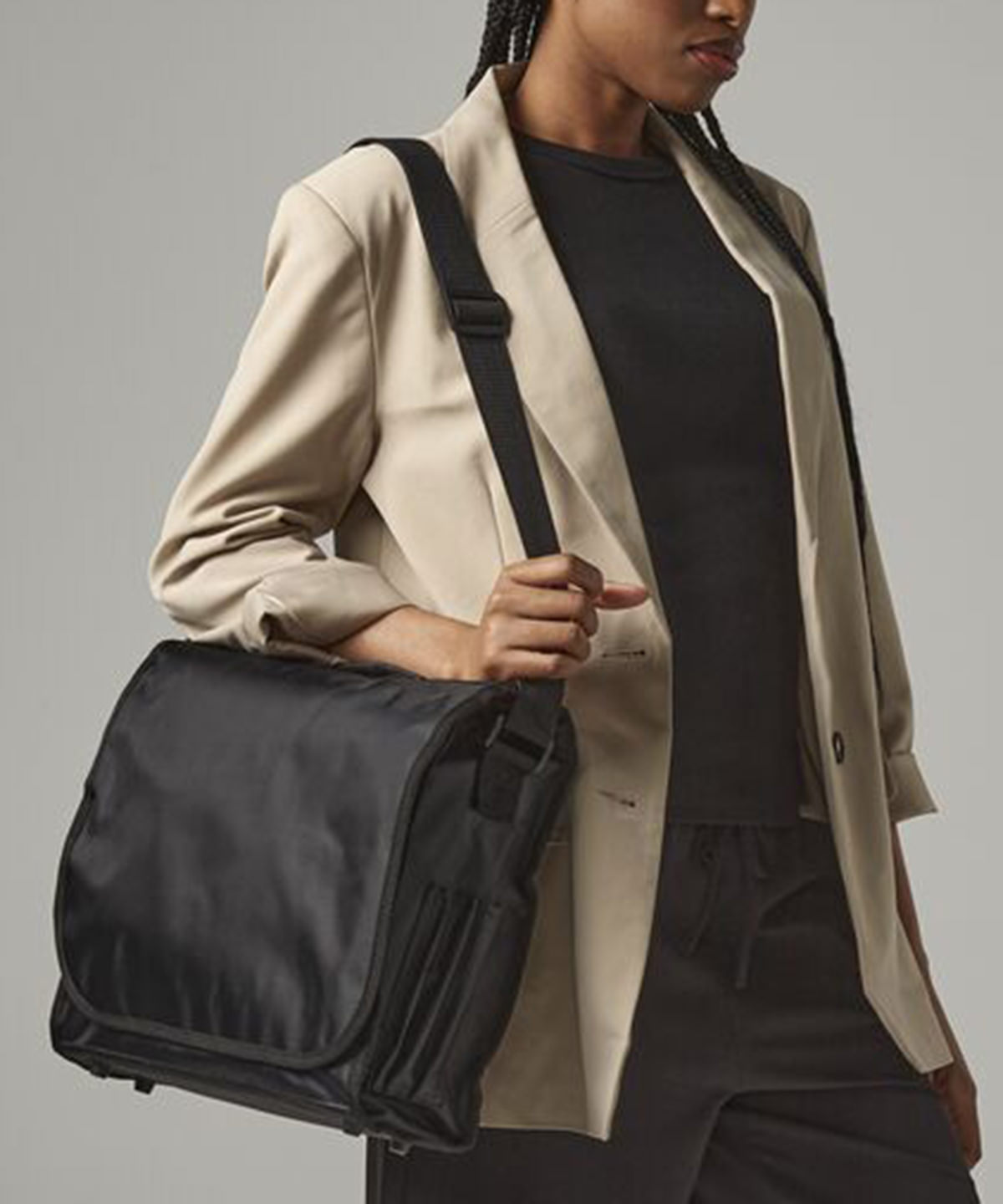 QD090_LS00_2025.jpg Record bag - Image 1