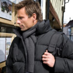 Classic heavy knit scarf