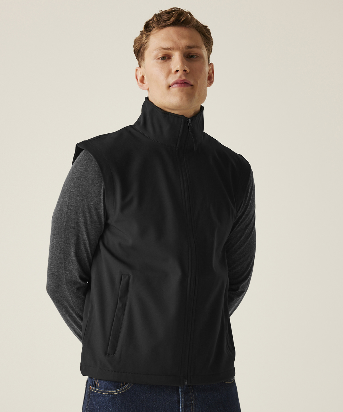 RG145_LS00_2025.jpg Classic softshell bodywarmer - Image 1