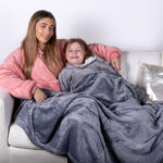 Eskimo-style blanket