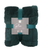 Sherpa winter throw - Image 2