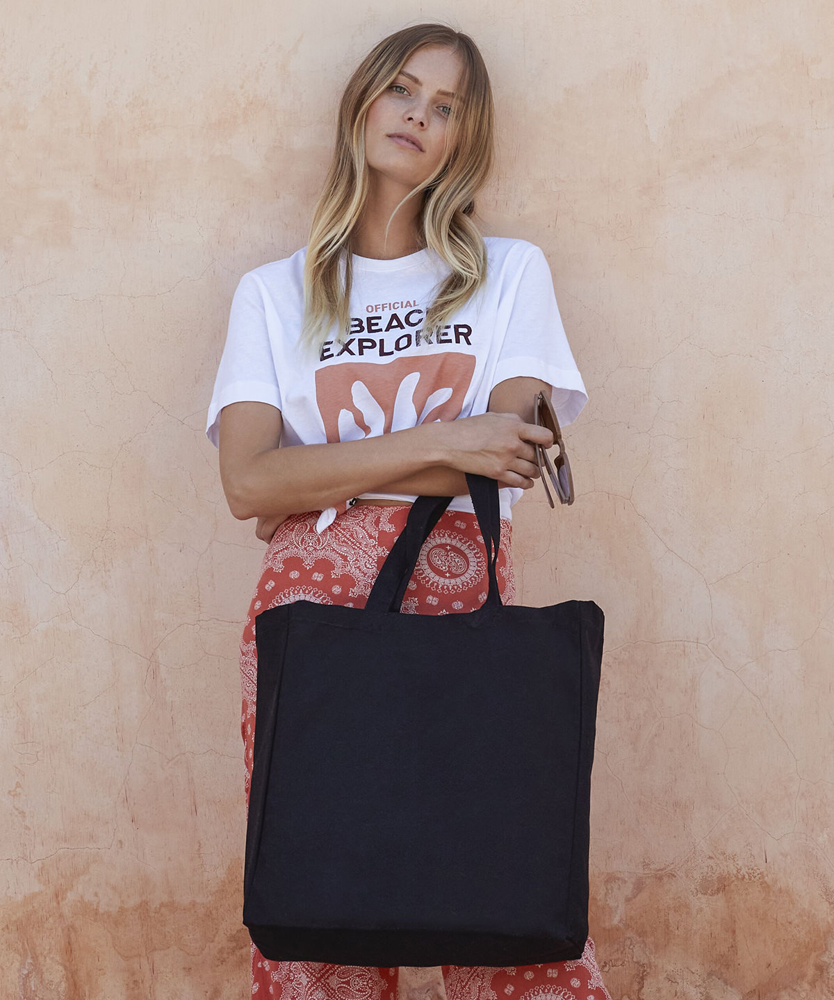 WM623_LS00_2025.jpg Fairtrade cotton classic shopper - Image 1