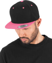 The classic snapback 2-tone  (6089MT)