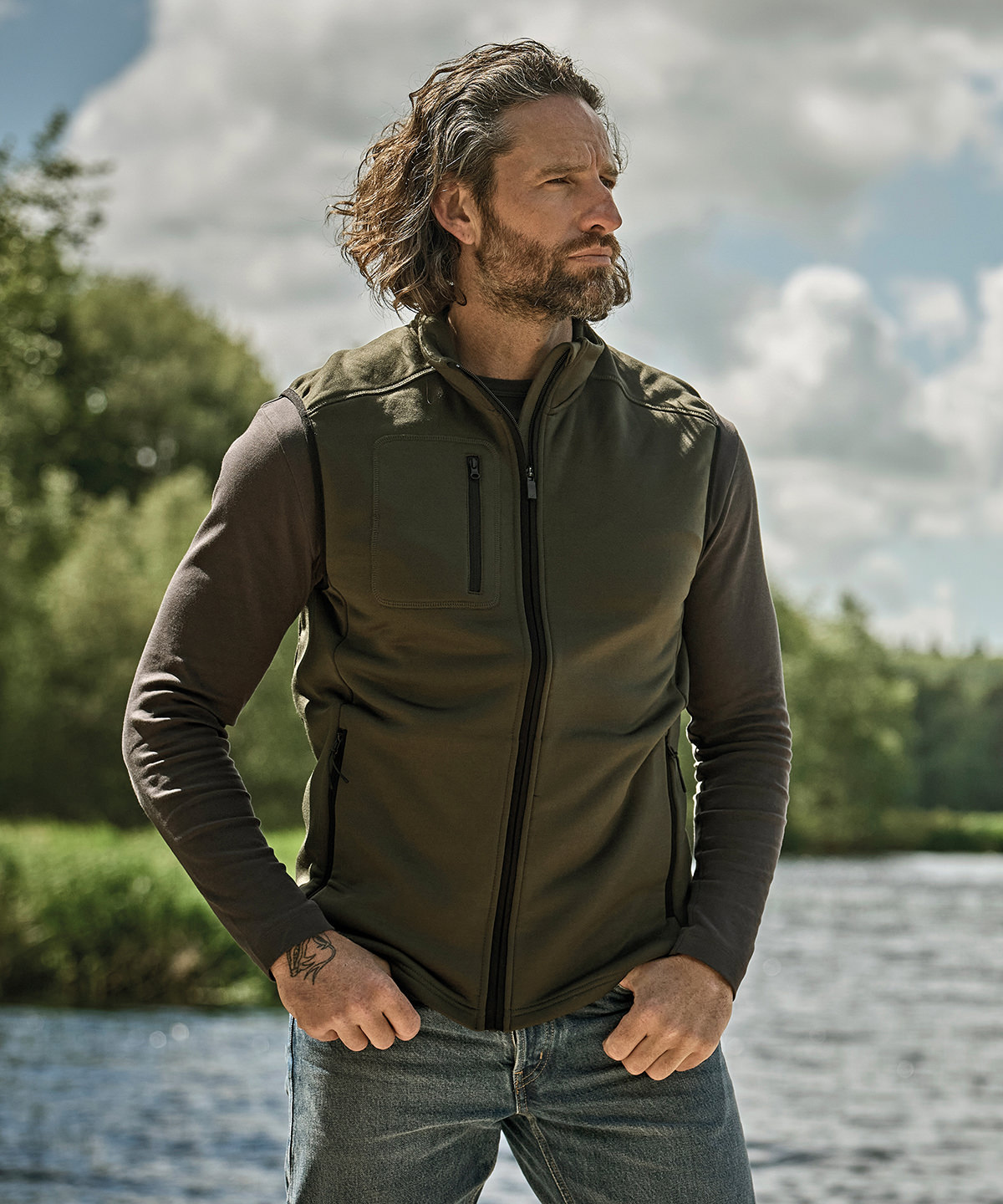 TJ082_LS00_2026 Stretch fleece bodywarmer (9104) - Image 1