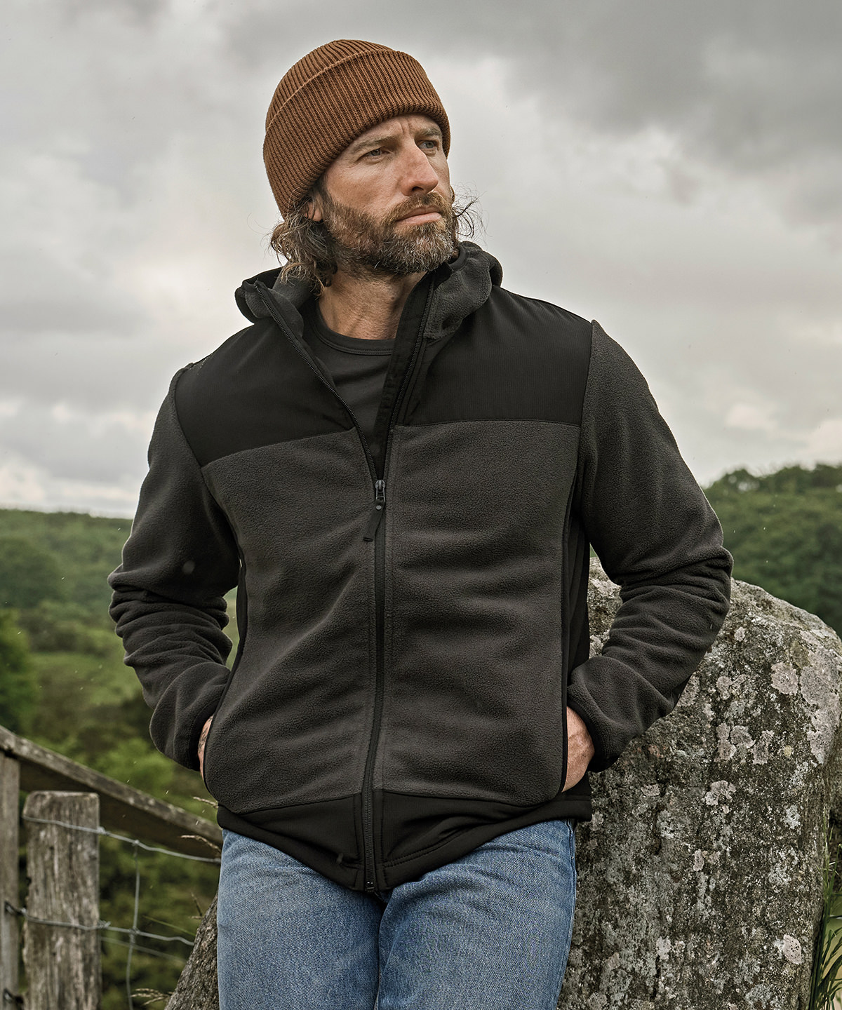 TJ088_LS00_2026 Mountain hooded fleece (9124) - Image 1